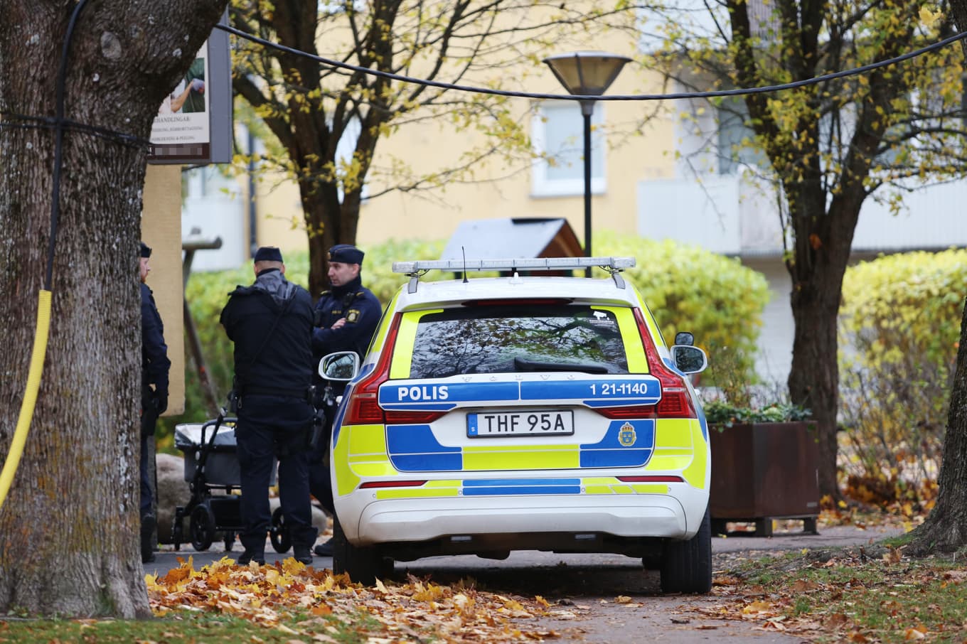 Polisen grep vid en större insats åtta personer i Uppsala på söndagen. Foto: Stockholm blåljus/TT