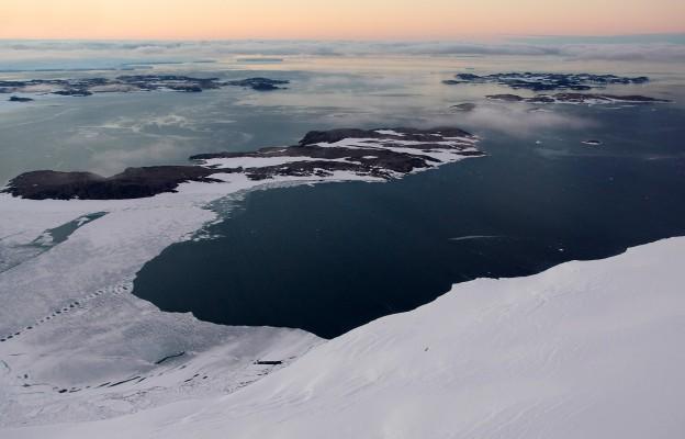 ESBL-bakterier har påträffats i Antarktis och forskarna misstänker att det kommer från människor som arbetar på forskningsstationer. (Foto: Torsten Blackwood/ AFP)