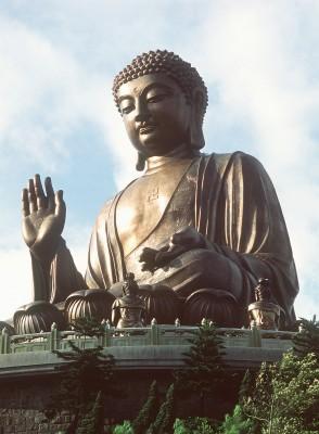 Buddha uppmanade människan för 2500 år sedan att söka visdom. Författaren Stefan Einhorn vill nu i senaste boken "Vägar till visdom", uppmana och påminna oss moderna människor att söka vår egen visdom för att mänskligheten ska överleva resan in i framtiden. (Foto: AFP/ Peter Parks)
