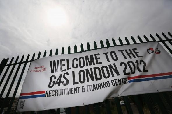 G4S banderoll "Rekryterings- och träningscenter London 2012" i närheten av Olympic Park den 17 juli 2012 i London, England. G4S är den främsta totalleverantören av säkerhetslösningar och världens näst största säkerhetsföretag. (Foto: Oli Scarff / Getty Images)
