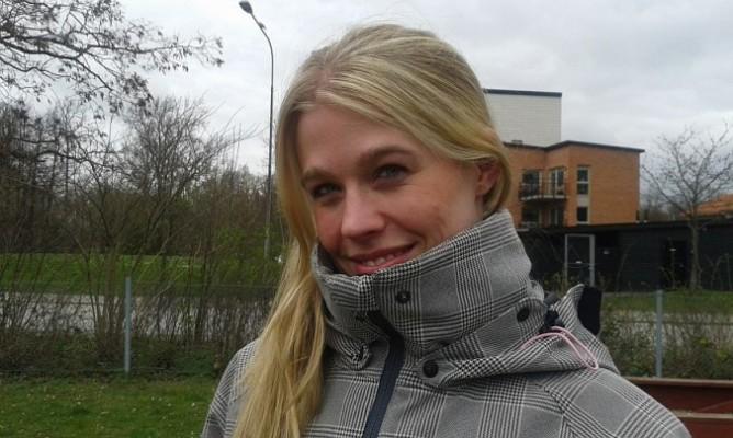 Staffanstorp, Sverige: Isabella Lyhagen Ingerby, 27, universitetsstuderande/förskolelärare <p>  Jag tycker att regeringen ska ta mer ansvar för den globala föroreningen. De vanliga människorna har inte makt att ta de övergripande besluten.
