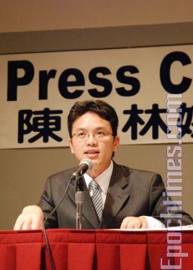 Chen Yonglin har tidigare arbetat på det kinesiska konsulatet. (Foto: James Burke/The Epoch Times)
