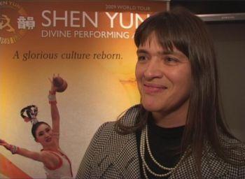 "Jag uppskattar henne verkligen," sade den välkända violinisten Inge Hermans, om erhu-solisten Qi Xiaochun. (Foto: NTDTV)