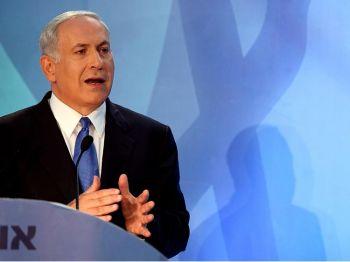 Israels premiärminister Benjamin Netanyahu levererar sitt utrikespolitiska tal vid Bar-Ilan University den 14 juni 2009 i Ramat Gan nära Tel Aviv. (Foto: Baz Ratner/Getty Images)