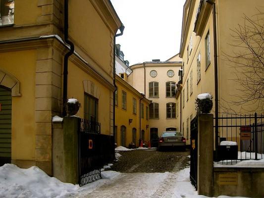 Domstolsverket inrättades år 1975 och har huvudsaklig placering i Jönköping. Det finns mindre lokalkontor i Levins villa i Stockholm (byggnaden på bilden), i Göteborg och i Malmö. (Foto: Ankara/ Wikipedia)

