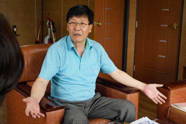 Kim Kwang-nam förlorade motsvarande 46,5 miljoner kronor när han försökte bygga upp företag i Kina. (Foto: Epoch Times)