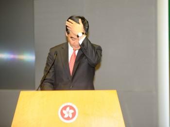 Hongkongs statschef, Leung Chun-ying på en presskonferens den 28 juni 2012. (Foto: Sung Pi Lung/The Epoch Times)