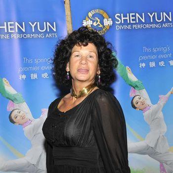 LaCaille, känd soloklarinettist såg Shen Yun Performing Arts show den 23 maj på The Paramount Theatre i Seattle, USA. (Foto: NTDTV)