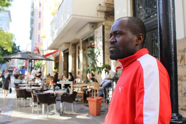 Kongolesen Eric Mulumba Mwamba hittade en fristad i Sydafrika, men har ej gett upp hoppet att återvända till sitt hemland. (Foto: Jessica S. Säll)
