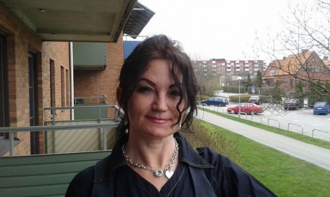 Arlöv, Sverige: Dorota Wilk, 47, socialarbetare <p> Jag skulle vilja vara runt 30 år igen eftersom jag inte riktigt levde mitt liv då. Under de åren var jag mest upptagen med arbete och studier.
