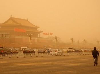 Sandstorm i Peking. (Foto: Feng Li/Getty Images)