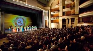 Shen Yun Performing Arts fick stående ovationer på California Center for the Arts i San Diego den 23 januari 2012. (Foto: The Epoch Times) 
