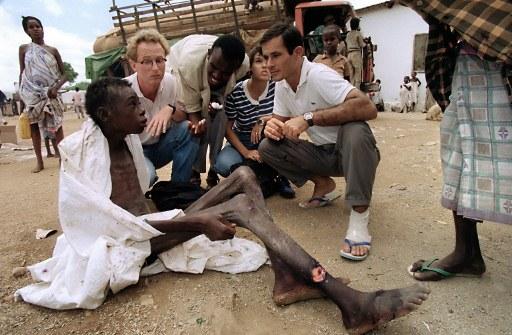 Mediebilden av Afrika är stereotyp och präglad av gamla sanningar, menar artikelförfattaren. Pojken på bilden fotograferades i Somalia 1992. (Foto: AFP)