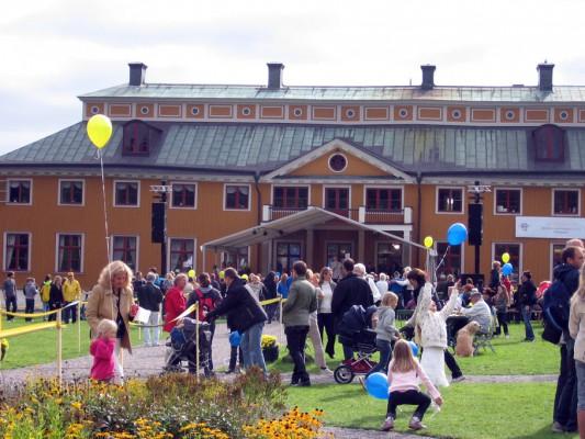 Ekebyhovs slott firade 25-årsjubileum som kulturcentrum, med kunglig närvaro.
