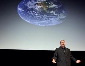 USA:s tidigare vicepresident Al Gore håller ett tal innan visningen av filmatiseringen av hans bästsäljare ”An Inconvenient Truth” i Cannes. Boken handlar om global uppvärmning. (Valery Hache/AFP/Getty Images)
