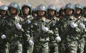 USA, Taiwan, Japan och oberoende analytiker har ifrågasatt kommunistregimens stora ökning av militärbudgeten. (Foto: Paula Bronstein/Getty Images)