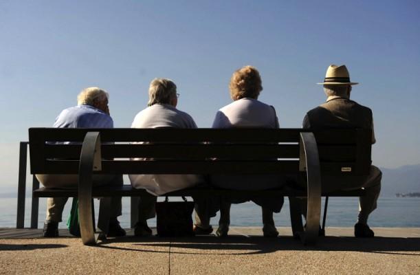 Gemenskap med andra människor är en viktig faktor för att må bra. Ensamhet ökar risken för att få sämre hälsa, livskvalitet och kan till och med bidra till en för tidig död, visar forskning. (Foto: AFP/DDP/Oliver Lang)