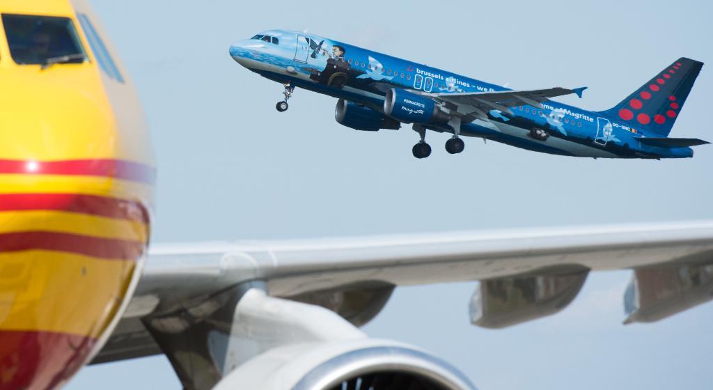 Inga plan kan starta från eller landa på Bryssels flygplats på grund av en aktion av flygledarna. (Foto: Benoit Doppagne /AP/TT)