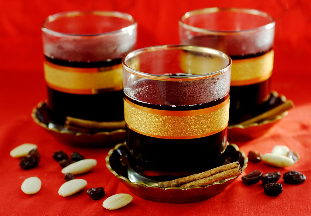 Nya regler från EU stökar till det i djungeln av olika glöggsorter. Glögg är inte alltid längre glögg, om man ska följa de nya reglerna. (Foto: Jurek Holzer / SvD / TT)