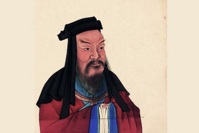Cao Cao var en historisk person som levde under de Tre kungadömenas period (220-280 e.Kr). 

