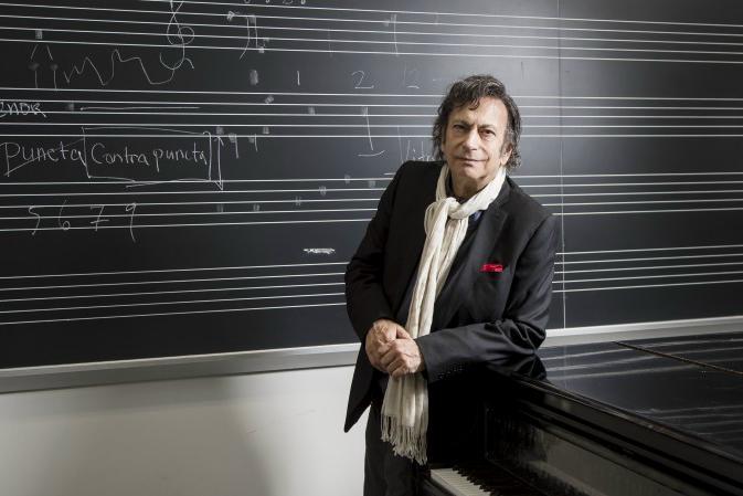 



David Dubal på Juilliard School i New York City, 24 januari 2017.  Foto: Samira Bouaou/Epoch Times                                                                                                                                                                                