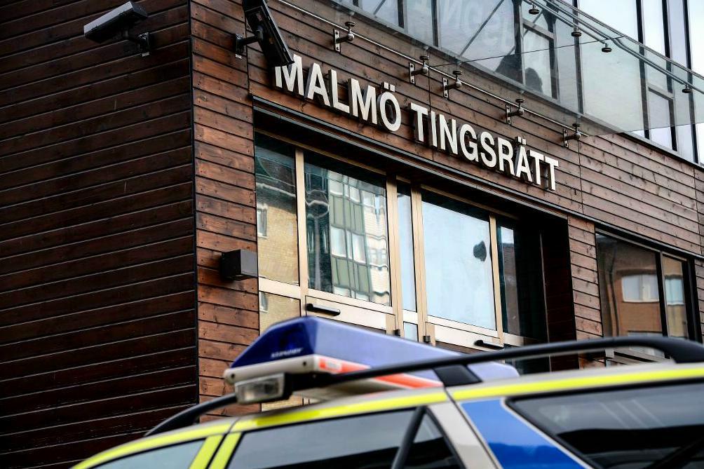 

Malmö tingsrätt dömde en 34-årig man som åtalats misstänkt för att ha uppmanat människor att skänka pengar till terrororganisationer till sex månaders fängelse.   Foto: Anna Karolina Eriksson/TT-arkivbild                                                                                        