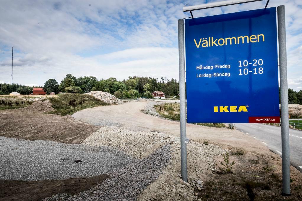 

Protesterna mot dåliga villkor för transportarbetare pågick bland annat på Ikea i Uddevalla.  Foto: Magnus Hjalmarson Neideman/SvD/TT-arkivbild                                                                                        