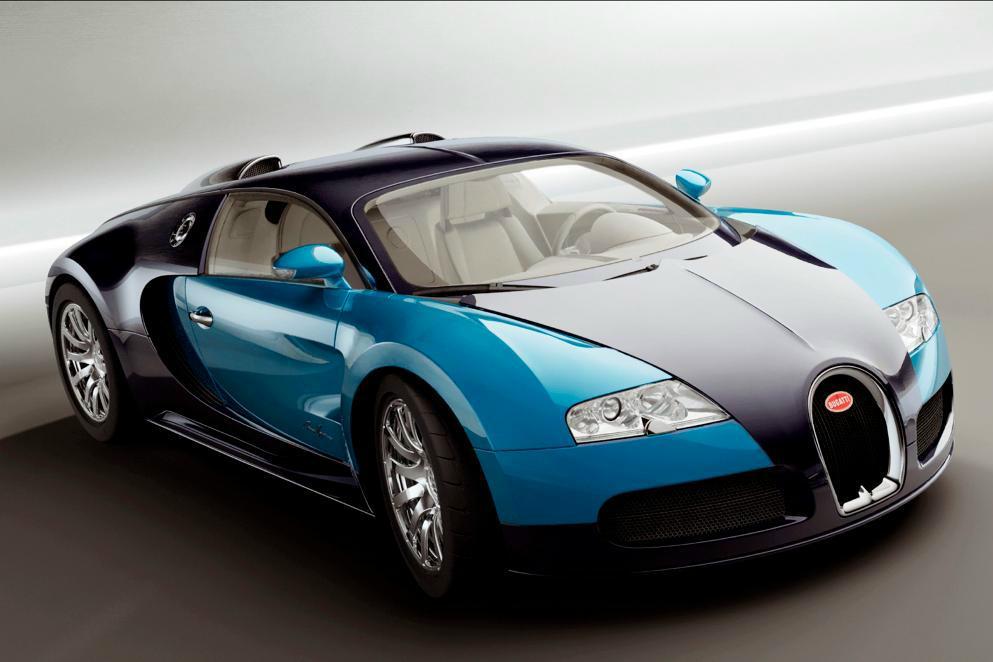 
Bugatti Veyron är med sina 1 000 hästkrafter och en toppfart på över 400 kilometer i timmen en av världens mest exklusiva sportbilar. Priset för bilen ligger en bra bit över tio miljoner kronor. Arkivbild. Foto: AP/TT
                                            