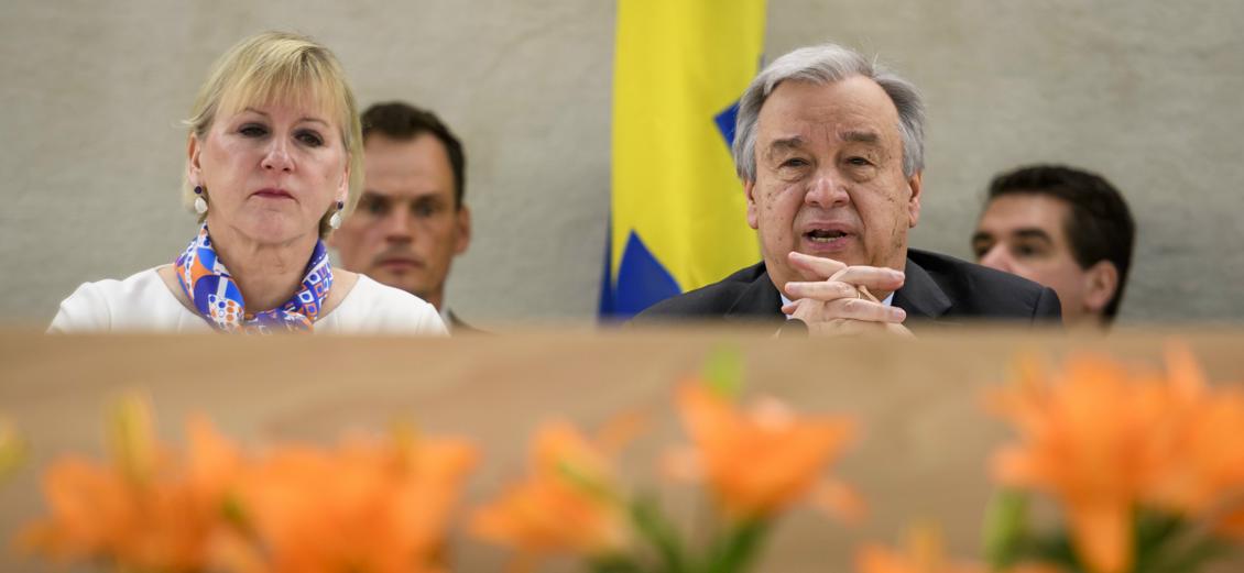 Sverige är medvärd i en givarkonferens som hålls i Geneve i FN:s regi. Ovan Sveriges utrikesminister Margot Wallström och Antonio Guterres FN:s generalsekreterare. Foto: Fabrice Coffrini/AFP/Getty Images