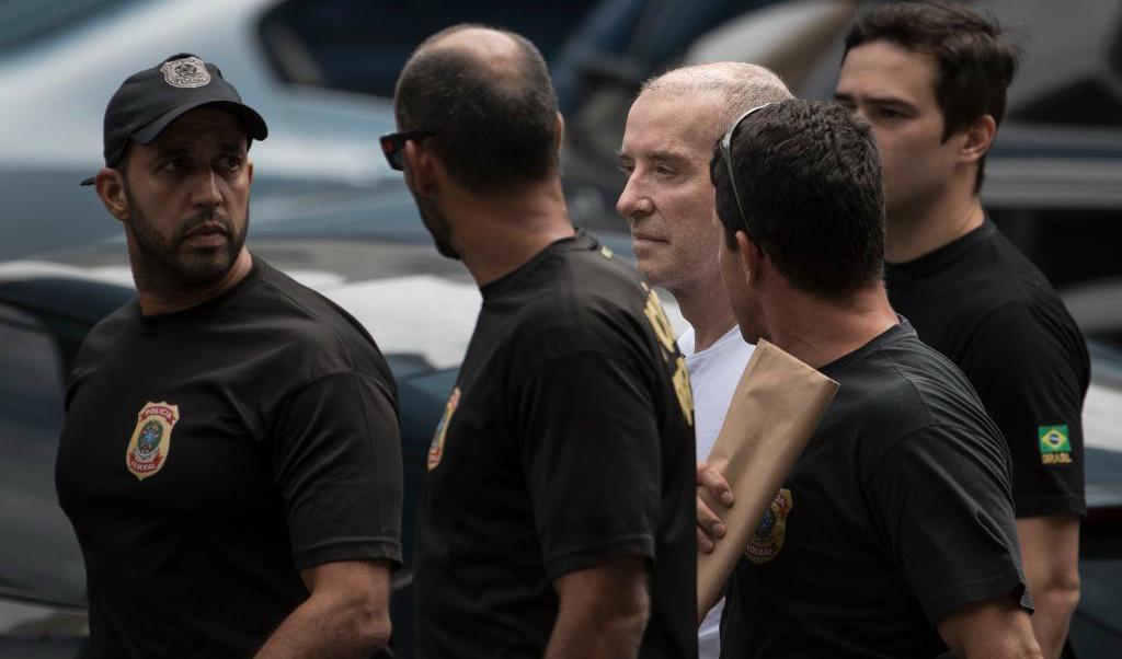 Ex-miljardären Eike Batista i samband med gripandet i januari. Foto: Felipe Dana/AP/TT