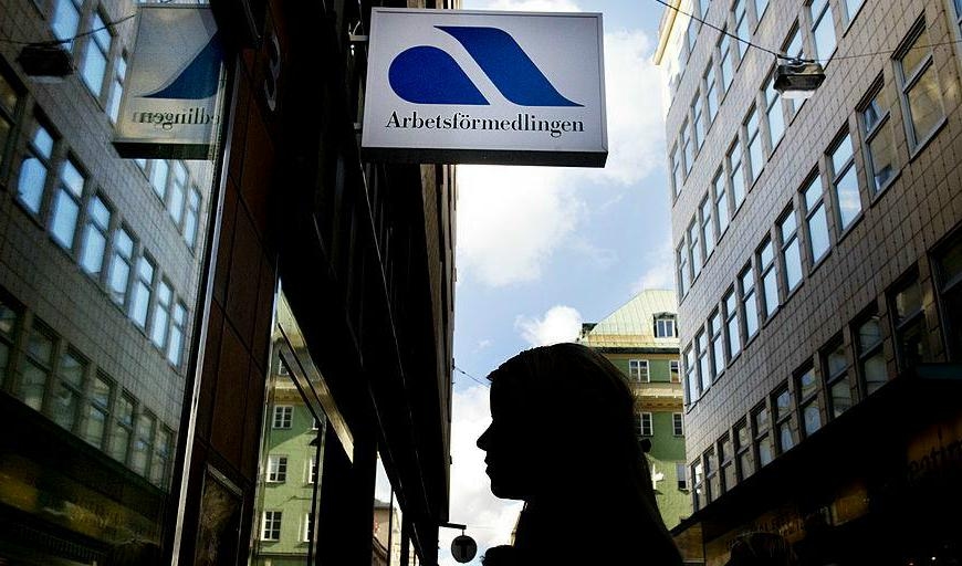 Arbetsförmedlingen vid Sveavägen i Stockholm, oktober 2009. Foto: Bertil Ericson/SCANPIX/AFP/Getty Images