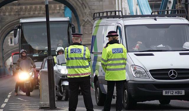 



Poliser i London. Foto: PC Matt Hone/Wikimedia Commons                                                                                                                                                                                