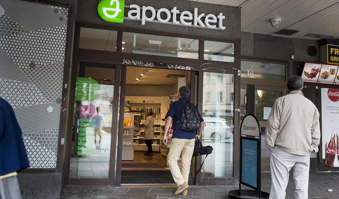 Sedan omregleringen av apoteksmarknaden i Sverige 2009 har 493 nya apotek öppnats, en ökning med 53 procent. Foto: Roger Vikstrom/TT-arkivbild