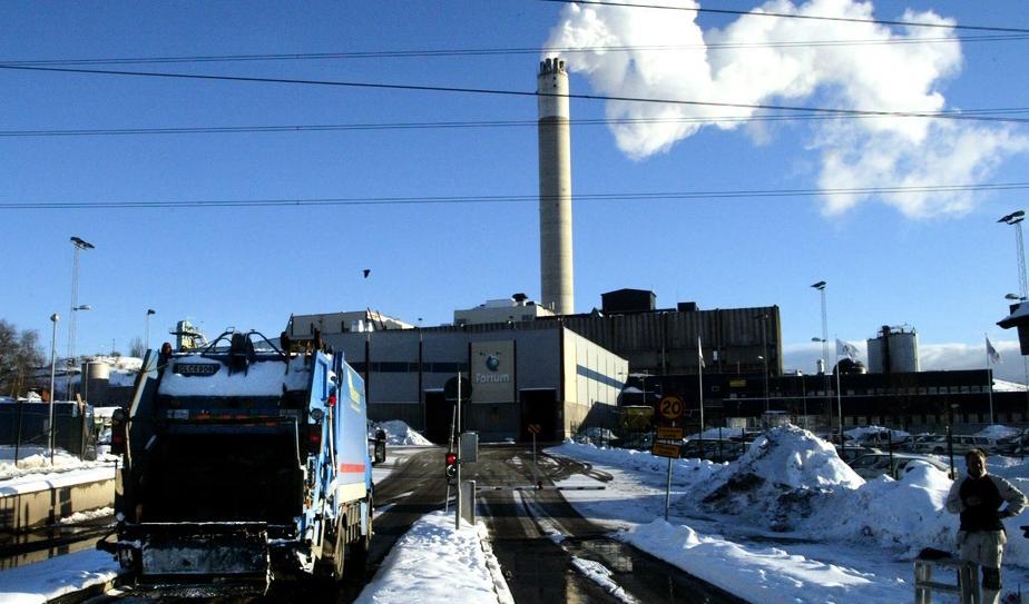 Högdalsverkets sopförbränningsstation utanför Stockholm är en de aktörer som kommer att träffas av den föreslagna skatten. Foto: Pontus Lundahl/TT-arkivbild
