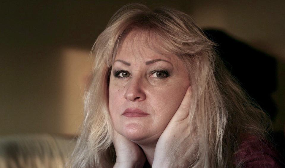 Det kan vara lätt att tro att man känner sig konstant trött bara för att man håller på att bli äldre, men det finns troligtvis andra orsaker som spelar in.