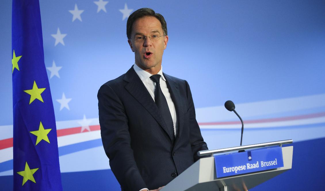 Premiärminister Mark Rutte meddelar att varken svenskar eller britter är välkomna i Nederländerna i sommar. Foto: Olivier Matthys/AP/TT-arkivbild