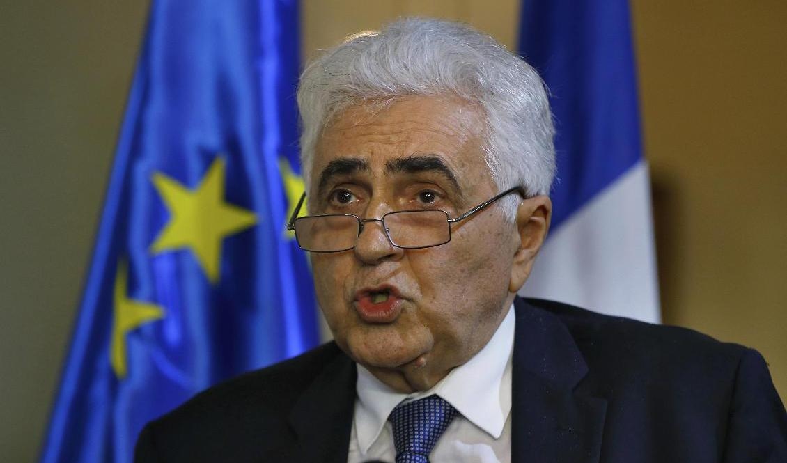 Libanons utrikesminister Nassif Hitti lämnar sin post. Foto: Bilal Hussein/AP/TT-arkivbild