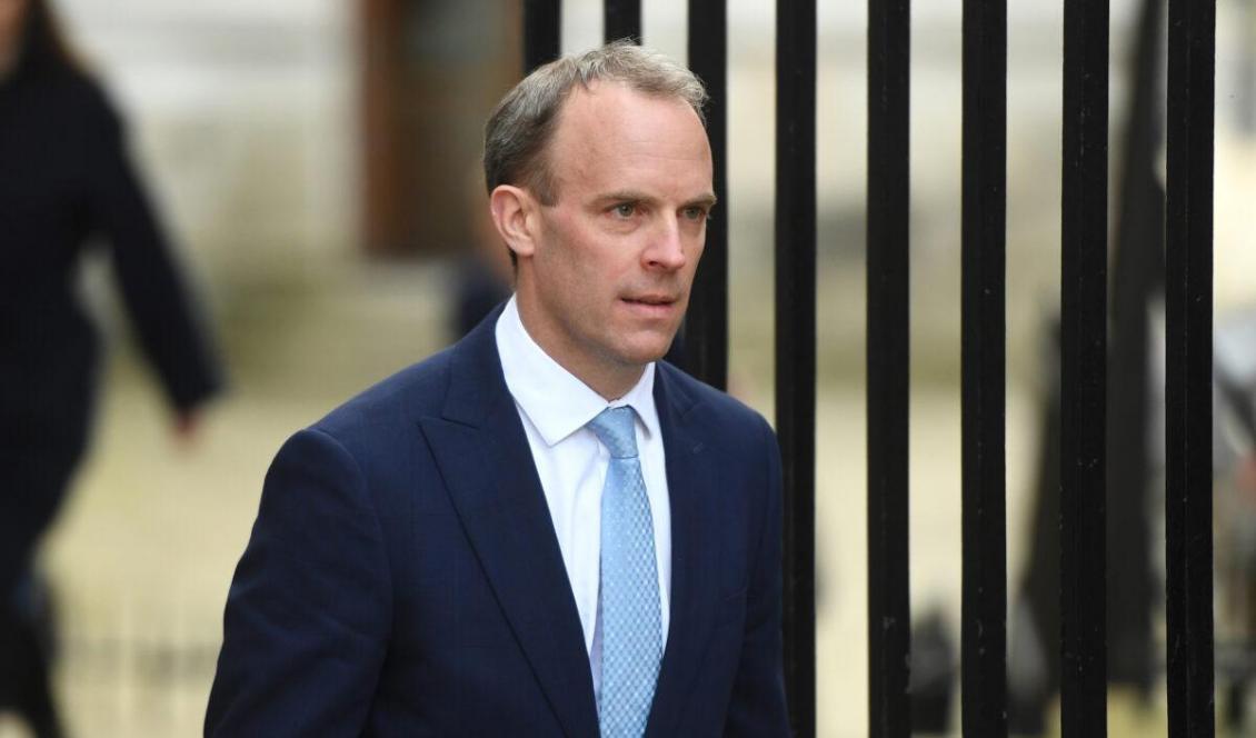 Storbritanniens utrikesminister Dominic Saab anländer till Downing street i London, England, den 6 april 2020. Foto: Peter Summers/Getty Images