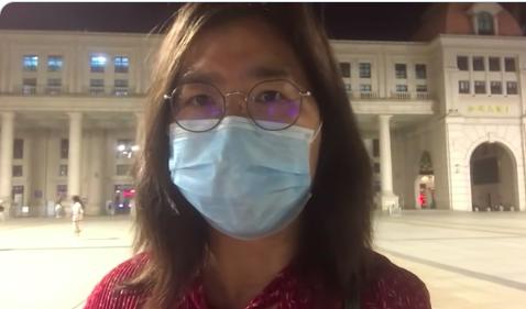 Den kinesiska medborgarjournalisten Zhang Zhan kritiserade myndigheterna för sin hatering av virusutbrottet i en Youtube-video. Foto: Skärmdump