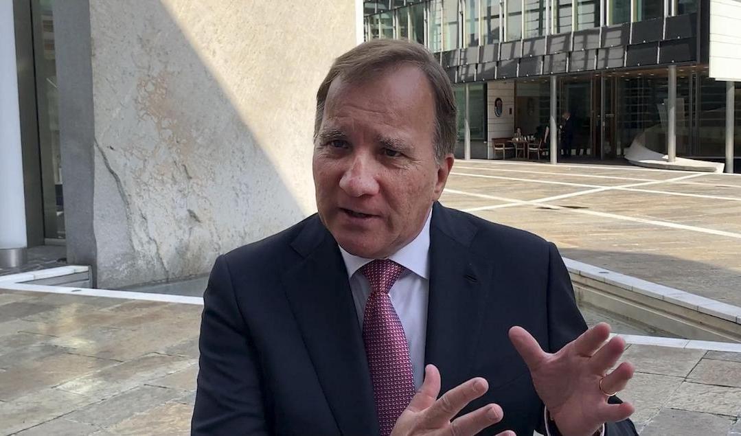 Medborgarna ska jobba och konsumera Sverige ur coronakrisen, enligt statsminister Stefan Löfven. Foto: Lars Larsson/TT