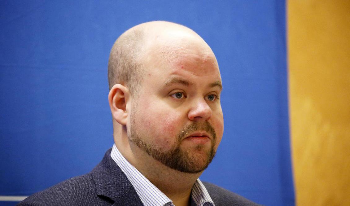 Modersmålsundervisningen i skolan bör slopas, säger KD:s partisekreterare Peter Kullgren. Arkivbild.  Foto: Christine Olsson/TT