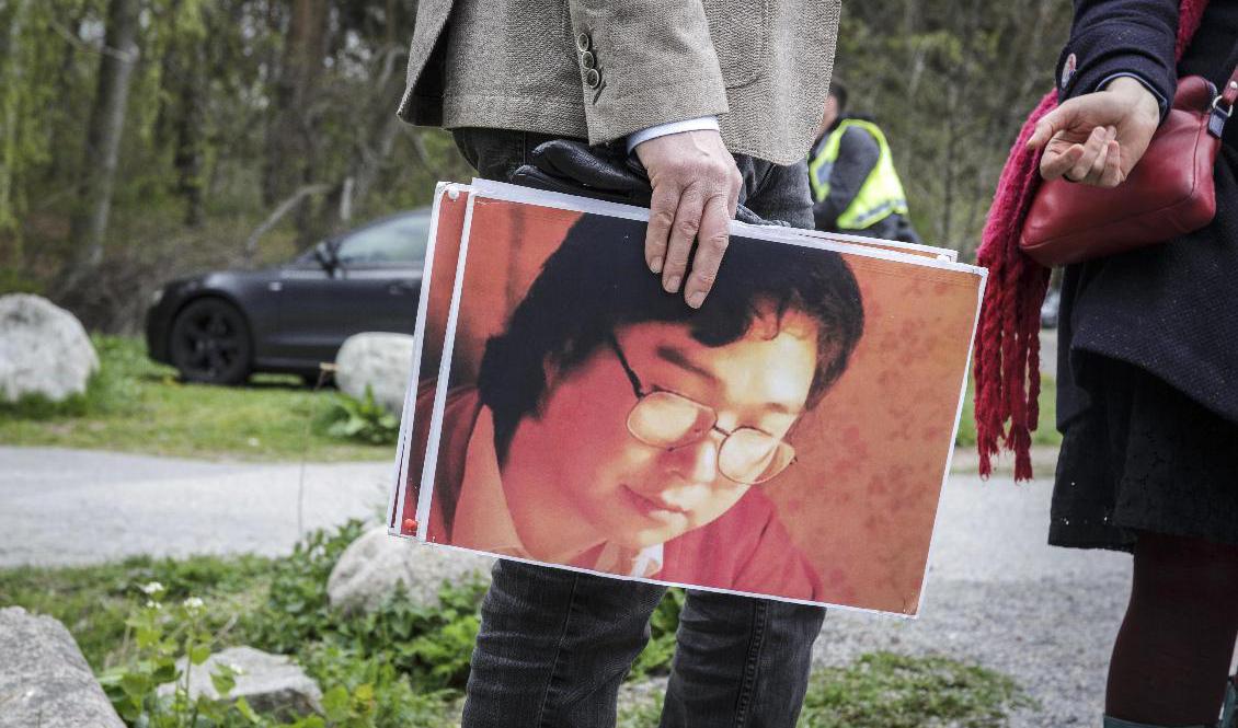Stödmanifestation för den fängslade bokförläggaren Gui Minhai utanför Kinas ambassad i maj. Arkivbild. Foto: Lisa Arfwidson/SvD/TT
