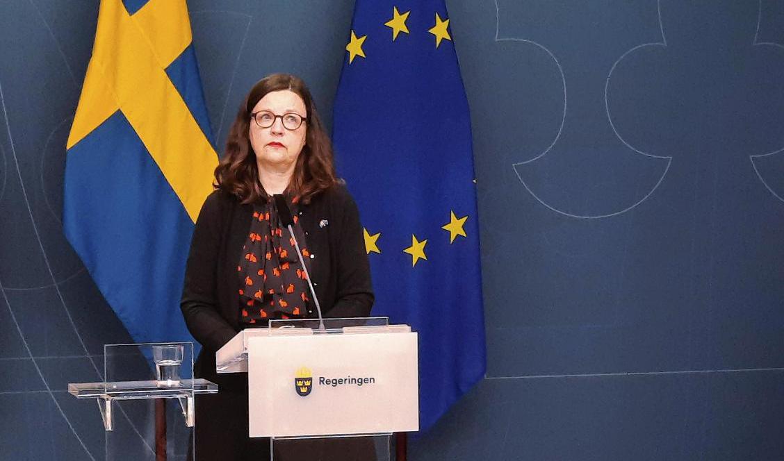 Utbildningsminister Anna Ekström (S) meddelar att de nationella proven ställs in under kommande vårtermin. Foto: Linnéa Wannefors/TT