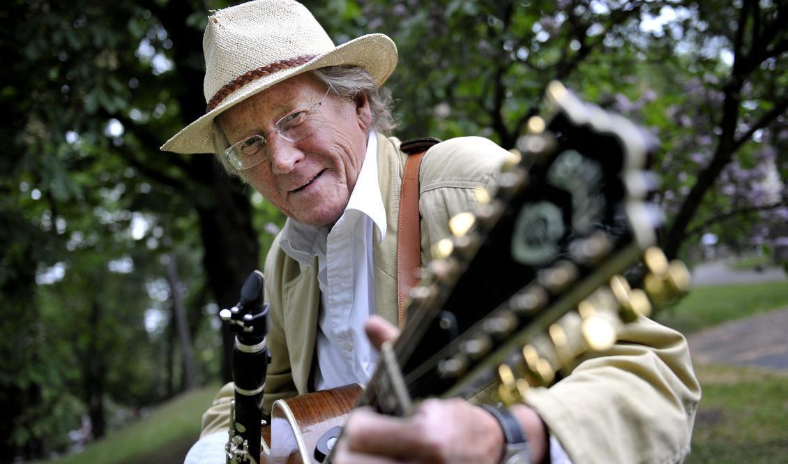 Gösta Linderholm har avlidit. Arkivbild. Jessica Gow/TT