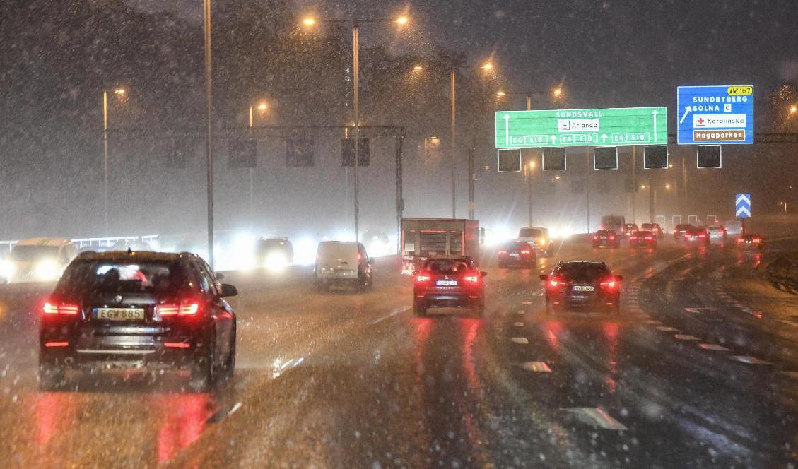 Det kan bli besvärligt i trafiken i Stockholm och Uppsala län i dag. Arkivbild. Foto: Fredrik Sandberg/TT