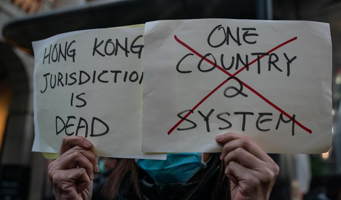 



Även om Hongkong försöker få de två danska parlamentarikerna utlämnade är det mycket tveksamt om de kan lyckas då inget utlämningsavtal finns mellan Danmark och Hongkong. Foto: Anthony Kwan/Getty Images

                                                                                                                                                                                