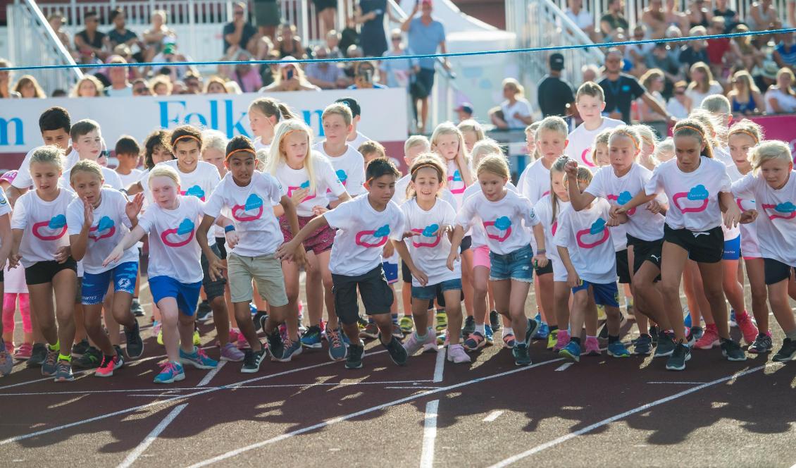 Sedan 21 januari får idrotts- och fritidsaktiviteter för barn födda 2005 och senare även hållas inomhus. För äldre gäller restriktionerna fortfarande.
Foto: Ryno Quantz/Svensk Friidrott