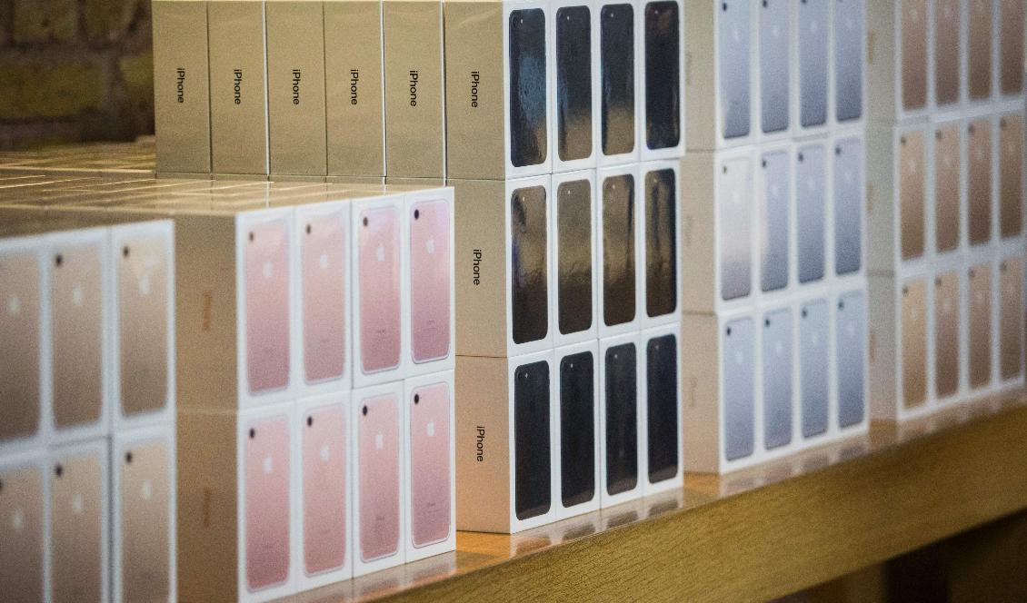 Handeln med mobiltelefoner och annan elektronik är ett område där det har förekommit omfattande momsbedrägerier de senaste åren. Foto: Jack Taylor/Getty Images