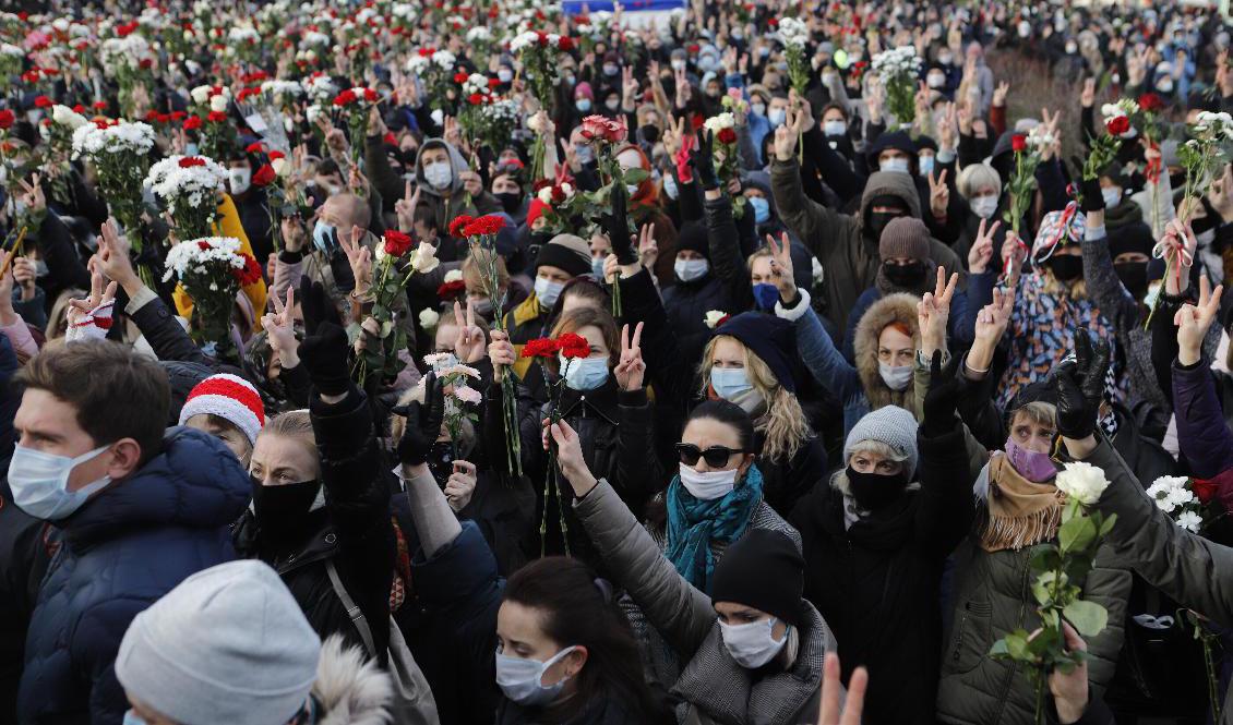 Det var i samband med höstens regimkritiska protester i Belarus som två män tog sig in på svenska ambassaden i Minsk. Arkivbild. Foto: AP/TT