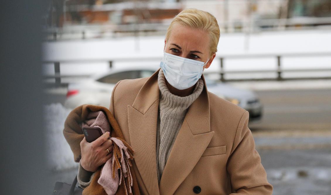 Julia Navalnaja har enligt ryska medieuppgifter lämnat Ryssland. Arkivbild. Foto: Alexander Zemlianichenko/AP/TT
